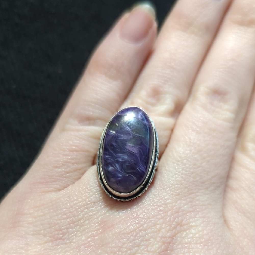 Silver Plated Purple Charoite Gemstone Oval Statement Ring - Size 7